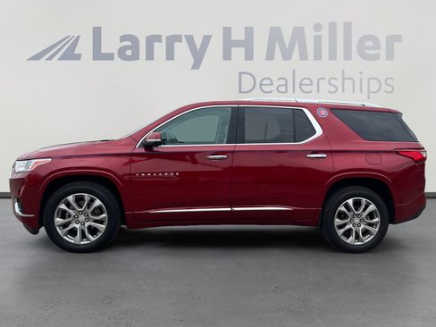 Used 2021 Chevrolet Traverse Premier w/ LPO, Cargo Package image 2