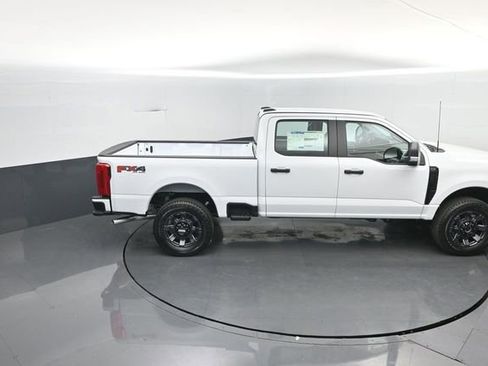 New 2026 Ford F250 4x4 Crew Cab Super Duty image 31