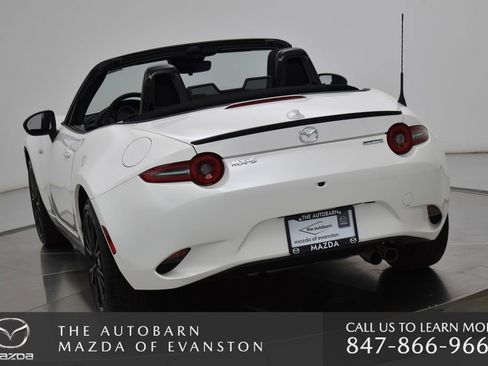 Certified 2025 MAZDA MX-5 Miata Club image 19