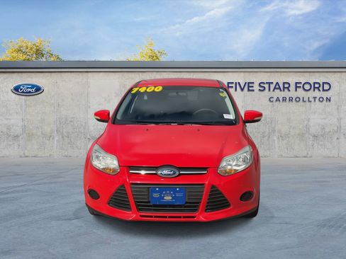 Used 2014 Ford Focus SE FWD image 3