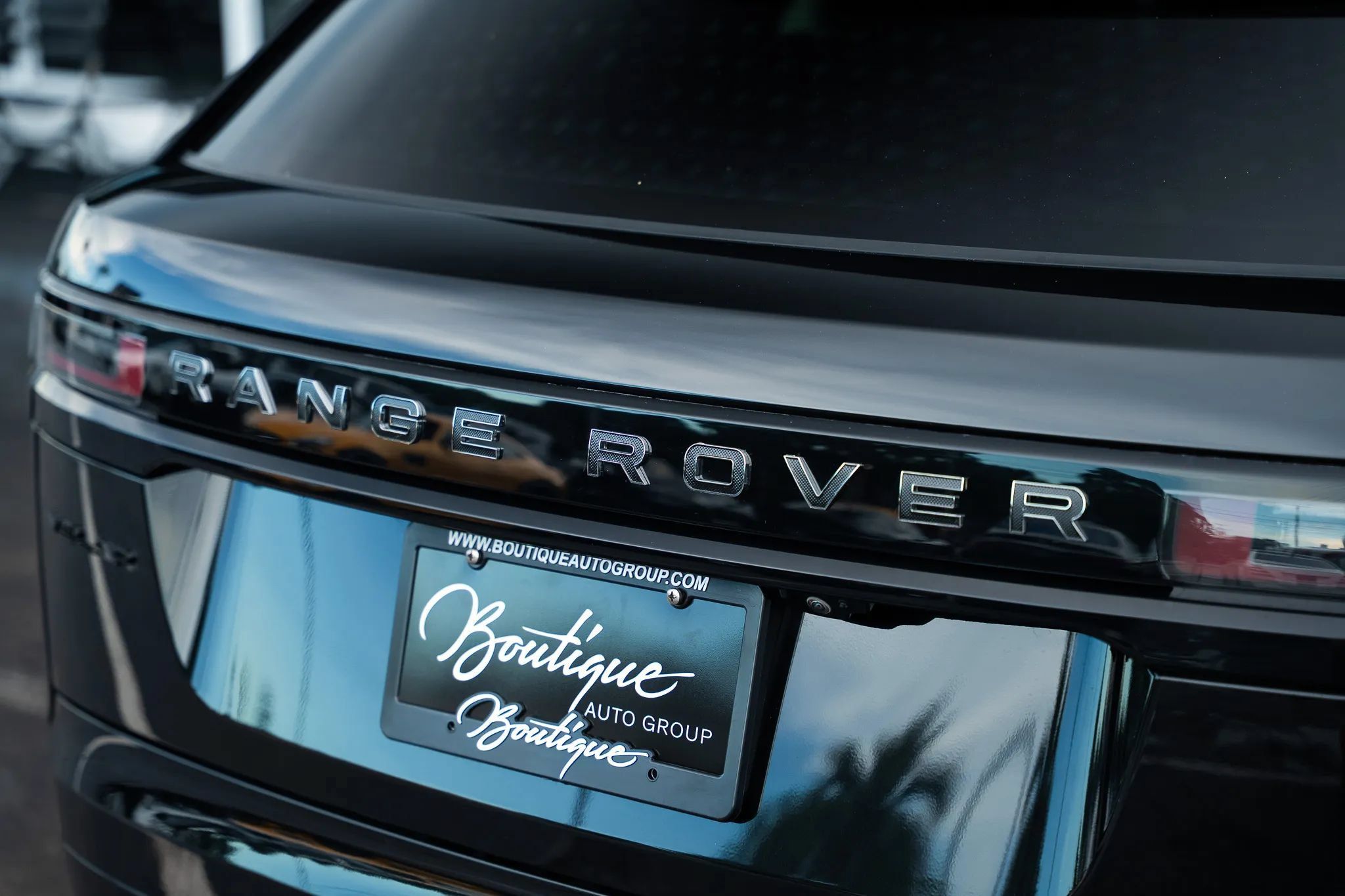 Used 2026 Land Rover Range Rover Velar Dynamic SE AWD/4WD image 19