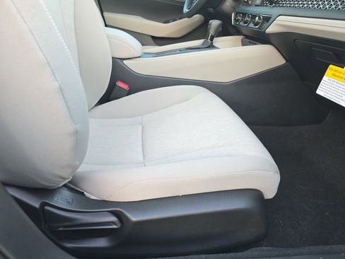 New 2025 Honda Accord LX image 10