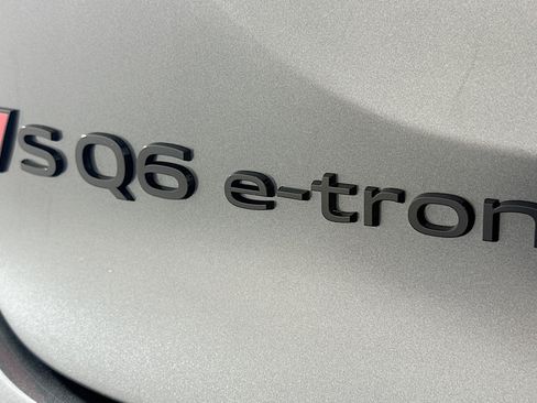 New 2027 Audi SQ6 e-tron Premium Plus AWD/4WD image 10