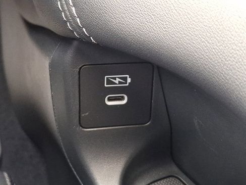 Certified 2026 Honda HR-V EX-L image 24