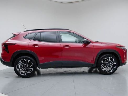 New 2026 Chevrolet Trax RS FWD image 9