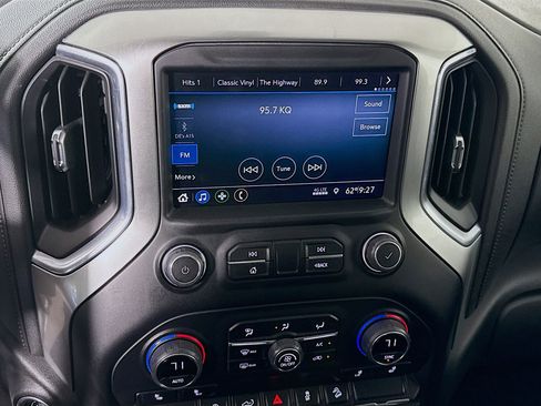 Used 2021 Chevrolet Silverado 1500 RST w/ Z71 Off-Road Package image 18