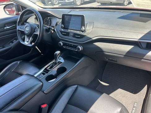 Used 2020 Nissan Altima 2.5 SR AWD/4WD image 32