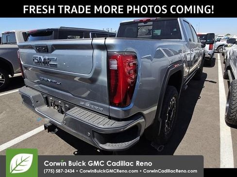 Used 2025 GMC Sierra 3500 Denali Ultimate AWD/4WD image 3