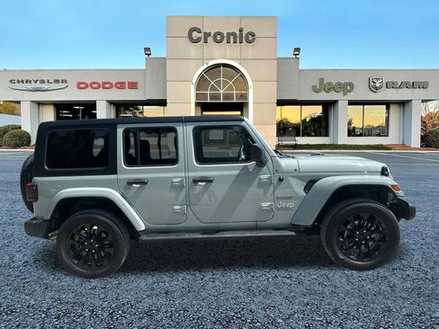 Used 2023 Jeep Wrangler Sahara AWD/4WD image 2