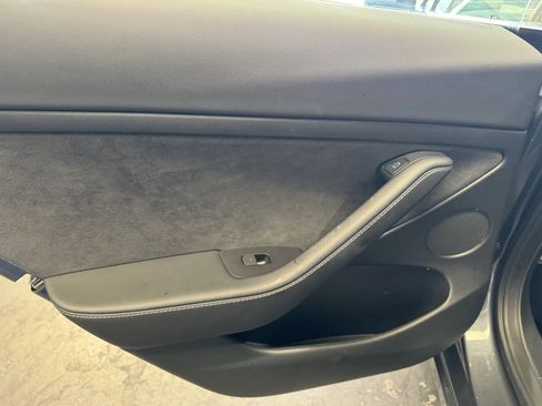 Used 2023 Tesla Model 3 Standard Range RWD image 13