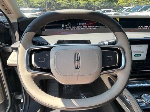 New 2025 Lincoln Nautilus Premier w/ Equipment Group 102A image 5