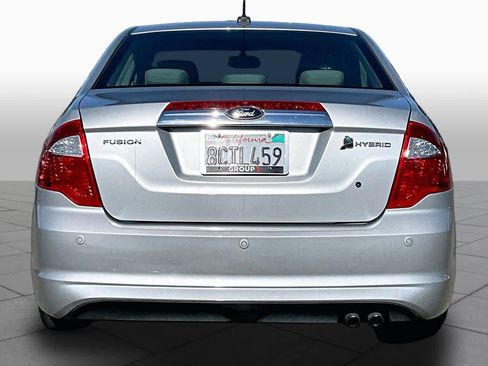 Used 2010 Ford Fusion Hybrid FWD image 4