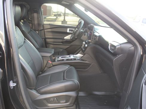Used 2024 Ford Explorer ST w/ Equipment Group 401A image 13