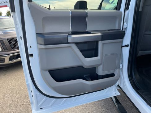 Used 2022 Ford F350 XLT w/ XLT Value Package image 19