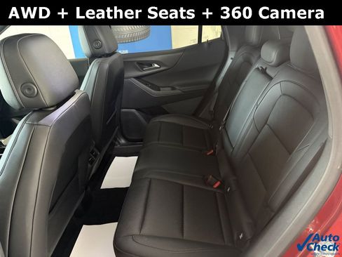 Used 2026 Chevrolet Equinox LT w/ Convenience Package II image 16