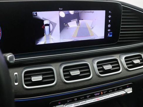 Certified 2022 Mercedes-Benz GLS 450 4MATIC image 16