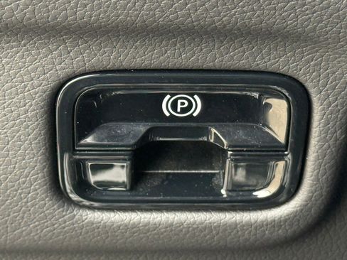 Used 2023 Mercedes-Benz EQE 350+ SUV image 29