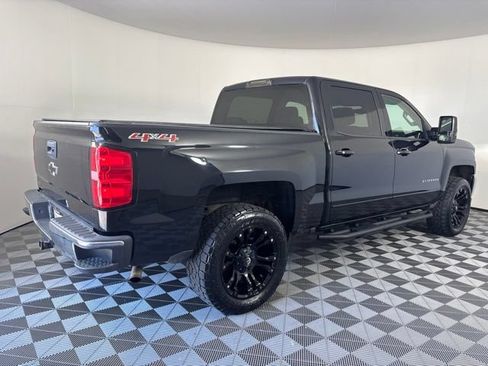 Used 2017 Chevrolet Silverado 1500 LT w/ All Star Edition AWD/4WD image 41
