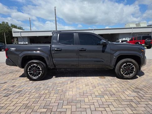 Used 2026 Toyota Tacoma TRD Sport AWD/4WD image 12