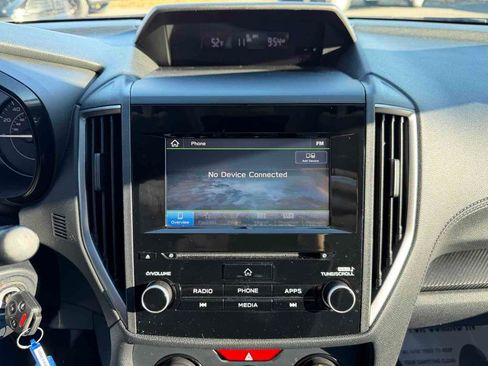 Used 2021 Subaru Impreza 2.0i Premium image 26