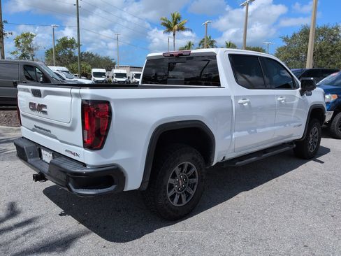 Used 2024 GMC Sierra 1500 AT4X AWD/4WD image 5