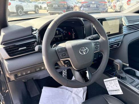 Certified 2026 Toyota Camry SE image 11