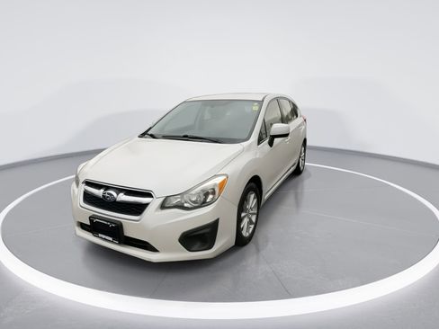 Used 2013 Subaru Impreza 2.0i Premium image 6