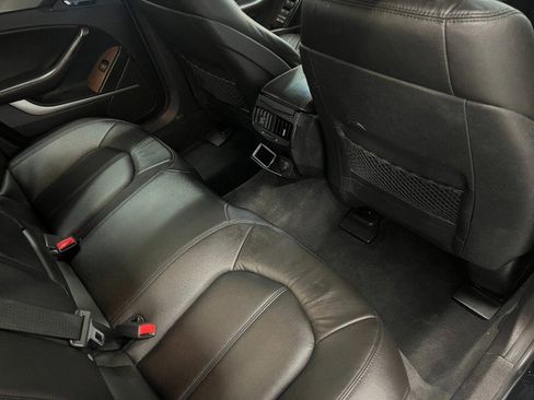 Used 2010 Cadillac CTS Sedan image 34