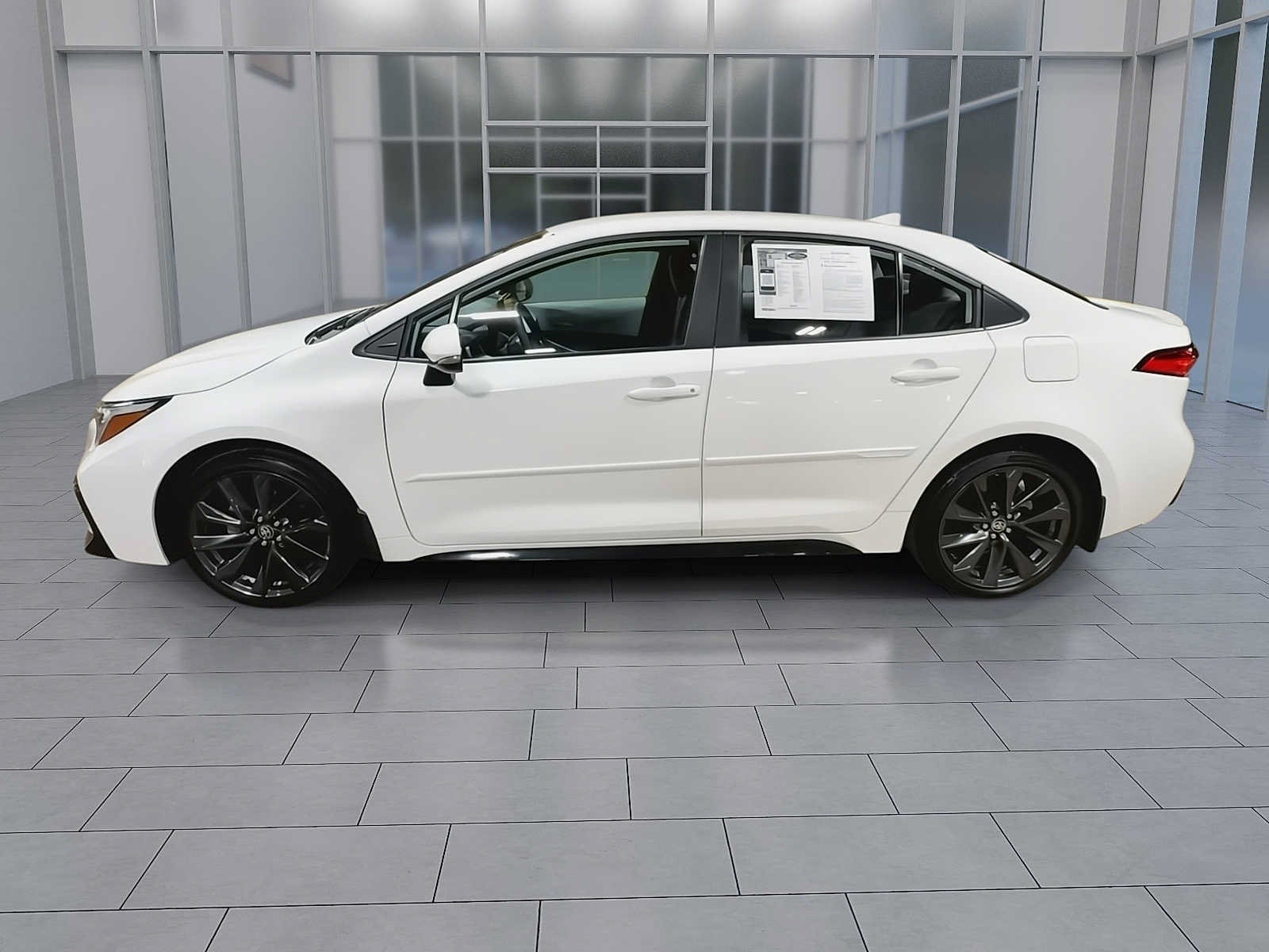 Used 2024 Toyota Corolla SE FWD image 5