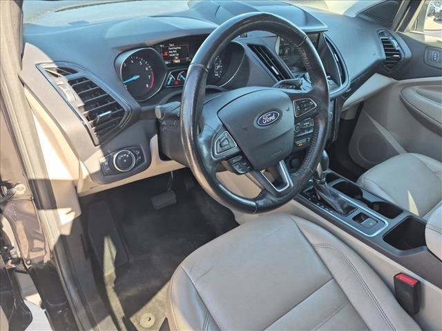 Certified 2019 Ford Escape Titanium AWD/4WD image 10