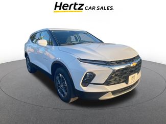 Used 2025 Chevrolet Blazer LT video 1