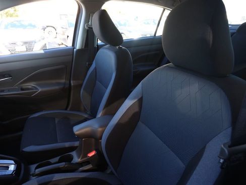 New 2025 Nissan Versa SV image 15