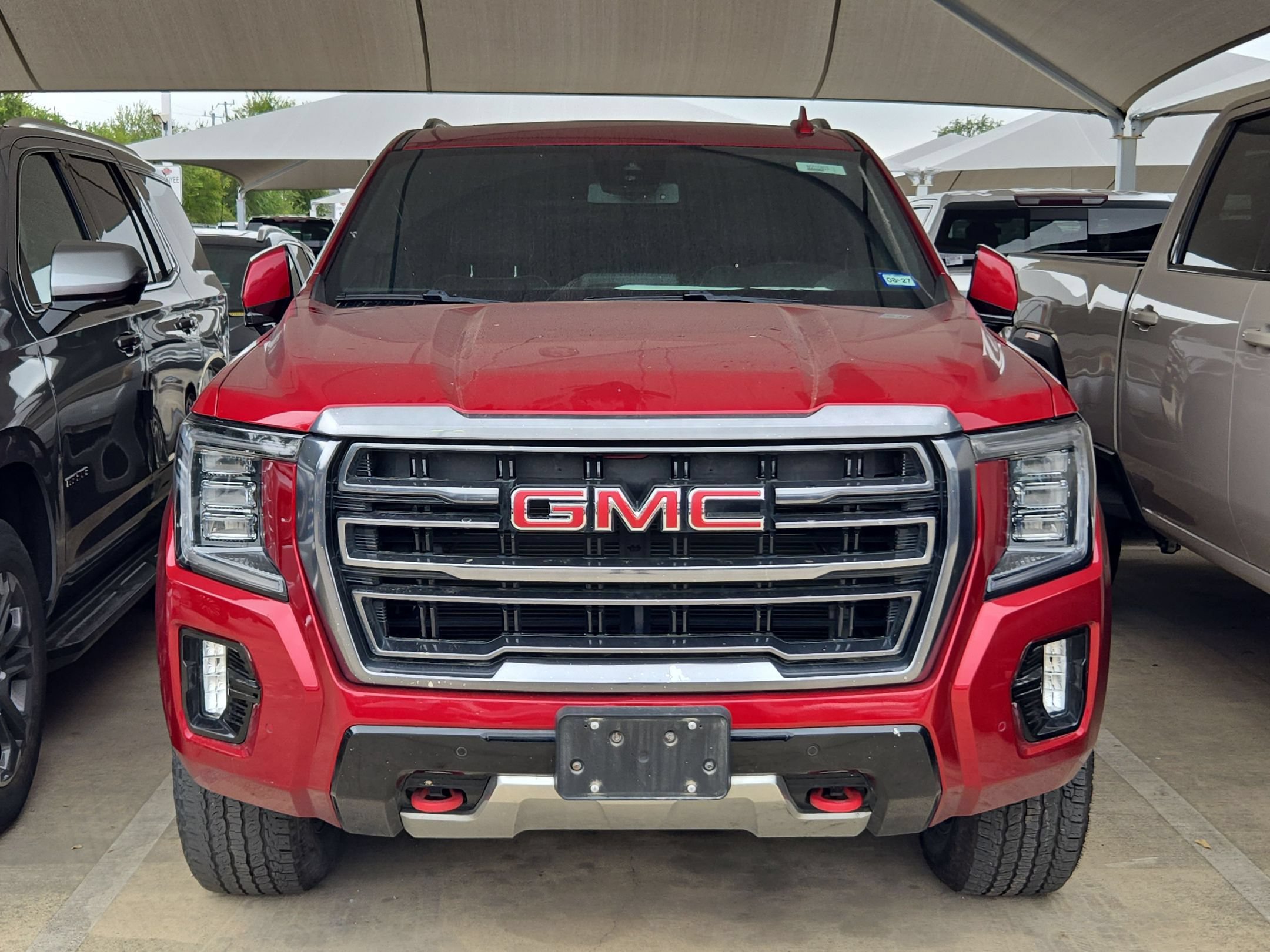 Certified 2023 GMC Yukon AT4 AWD/4WD image 2