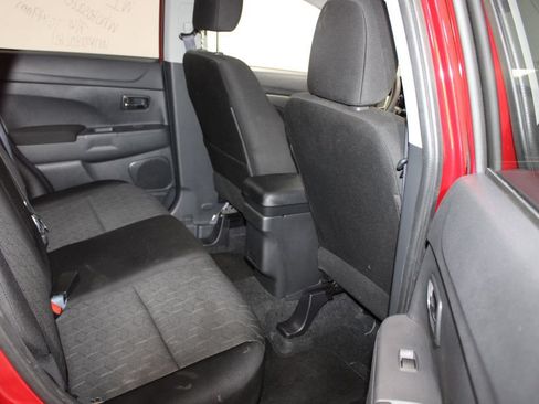 Used 2024 Mitsubishi Outlander Sport ES AWD/4WD image 22