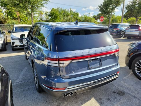 Certified 2021 Lincoln Aviator Reserve w/ Equipment Group 201A RWD image 4