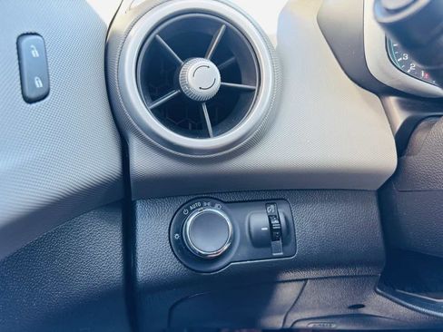 Used 2020 Chevrolet Sonic LT image 29