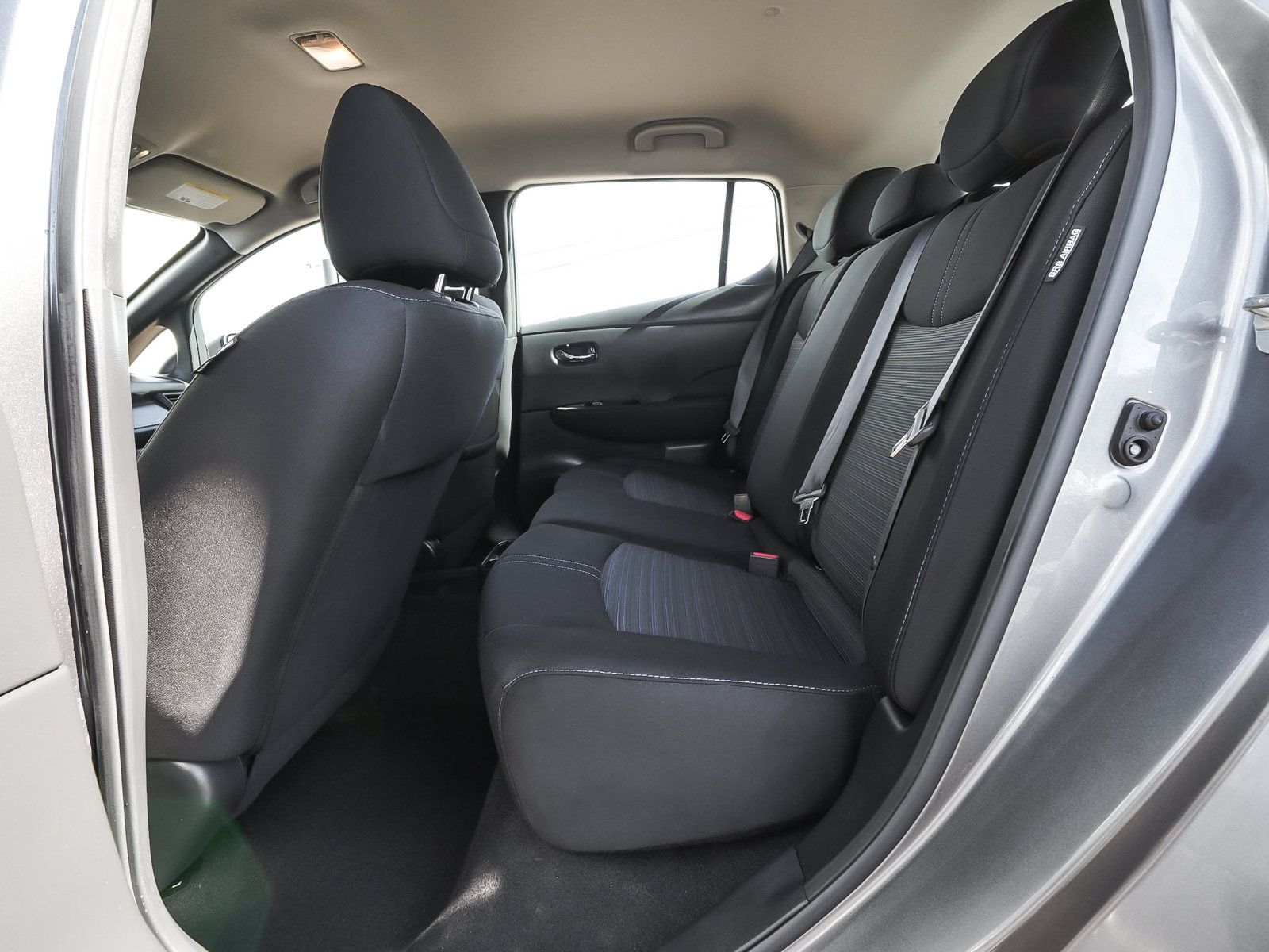 Used 2023 Nissan Leaf SV Plus FWD image 33