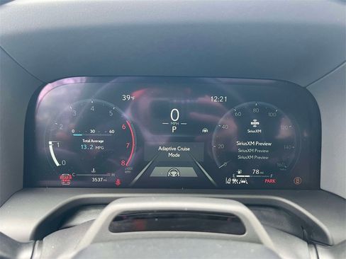 Certified 2025 Lexus GX 550 w/ Accessory Package (2T) image 27