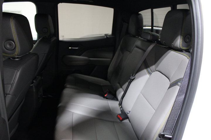 New 2026 Chevrolet Colorado ZR2 AWD/4WD image 22