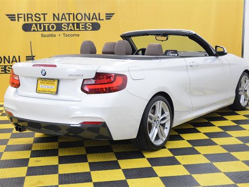 Used 2016 BMW 228i Convertible image 10