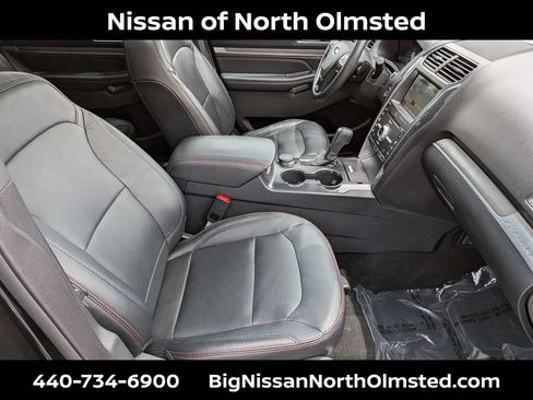 Used 2019 Ford Explorer Sport AWD/4WD image 26