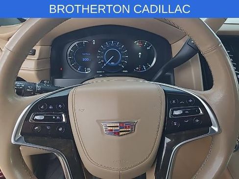Used 2019 Cadillac Escalade Platinum image 13