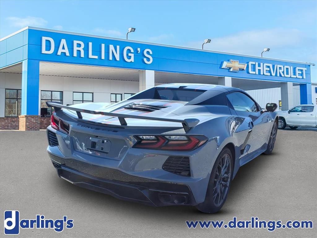 Used 2025 Chevrolet Corvette Stingray Preferred Conv w/ Z51 Performance Package RWD image 5