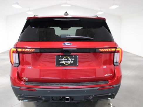 New 2026 Ford Explorer ST-Line w/ ST-Line Street Pack AWD/4WD image 7