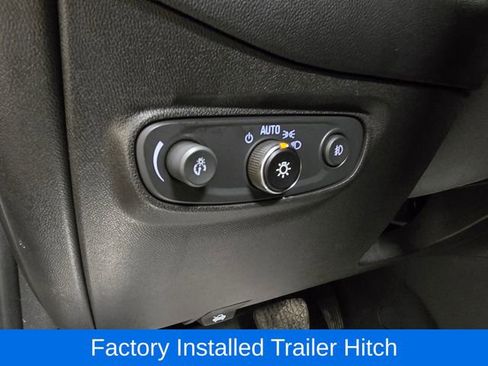 Used 2019 Chevrolet Equinox Premier image 16