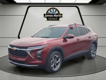Used 2025 Chevrolet Trax LT w/ LT Convenience Package