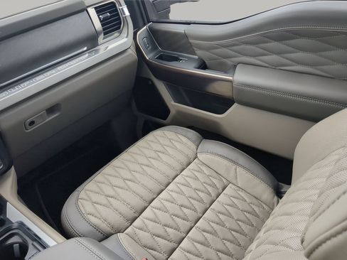 New 2026 Ford F350 Platinum w/ Platinum Plus Package image 48