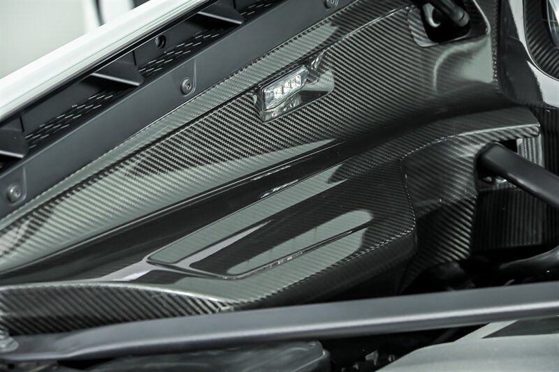 Used 2020 Audi R8 V10 performance AWD/4WD image 16