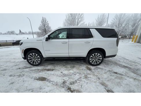 Certified 2025 Chevrolet Tahoe High Country image 9