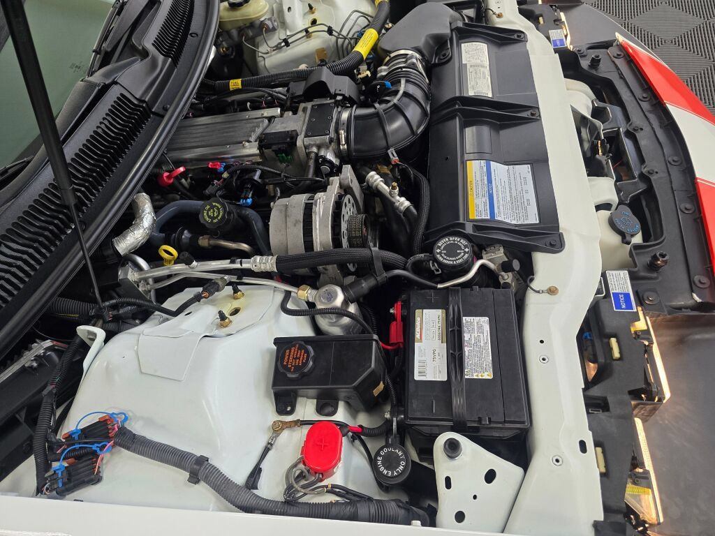 Used 1997 Chevrolet Camaro SS w/ Preferred Equipment Group 2 RWD image 33